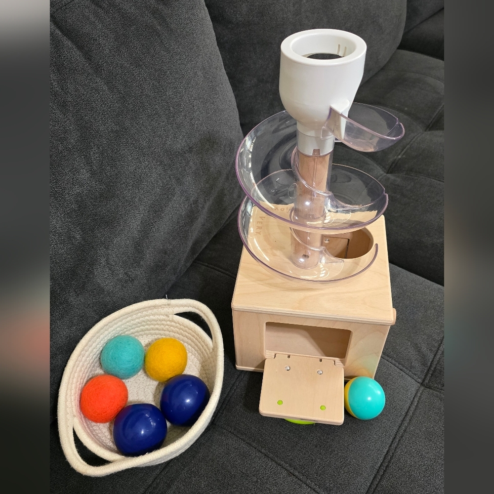 LovEvery Spiral Ball Drop Toy with Colorful Balls - Picture 3 of 4